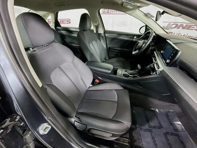 2022 Kia K5 LXS
