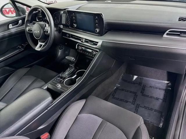 2022 Kia K5 LXS