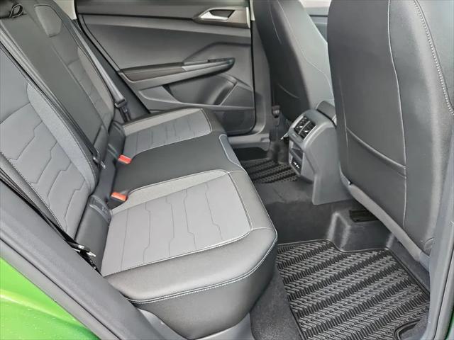 2026 Volkswagen Taos SE Black