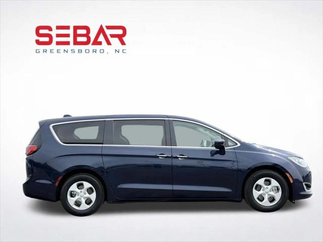 2018 Chrysler Pacifica Hybrid Touring Plus
