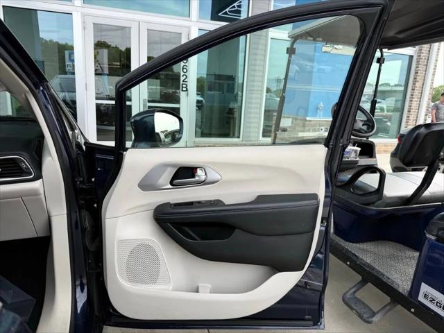 2018 Chrysler Pacifica Hybrid Touring Plus