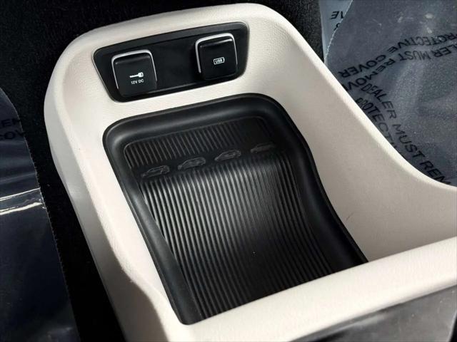2018 Chrysler Pacifica Hybrid Touring Plus