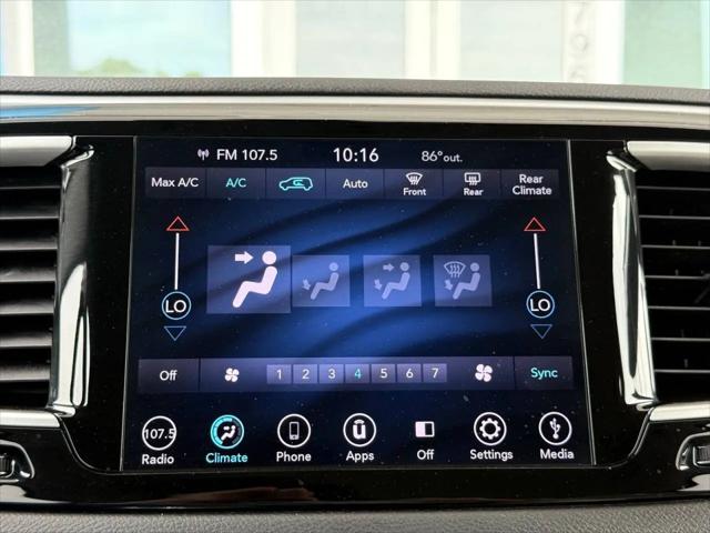 2018 Chrysler Pacifica Hybrid Touring Plus