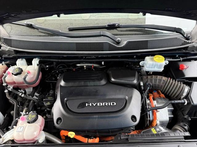 2018 Chrysler Pacifica Hybrid Touring Plus