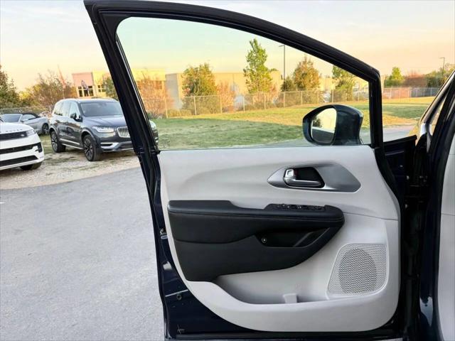 2018 Chrysler Pacifica Hybrid Touring Plus