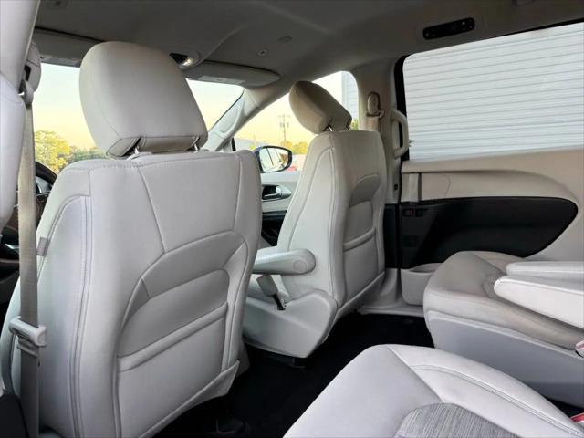 2018 Chrysler Pacifica Hybrid Touring Plus