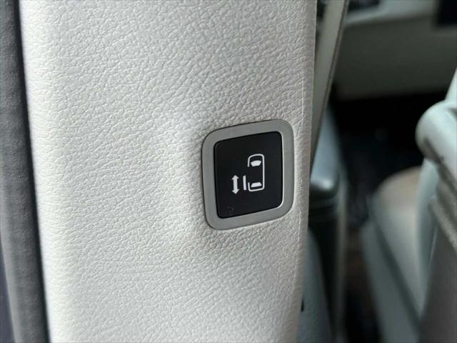 2018 Chrysler Pacifica Hybrid Touring Plus