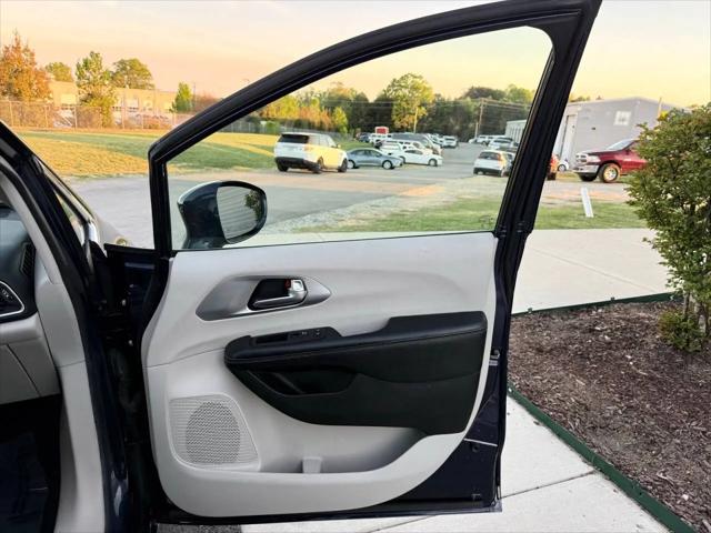 2018 Chrysler Pacifica Hybrid Touring Plus