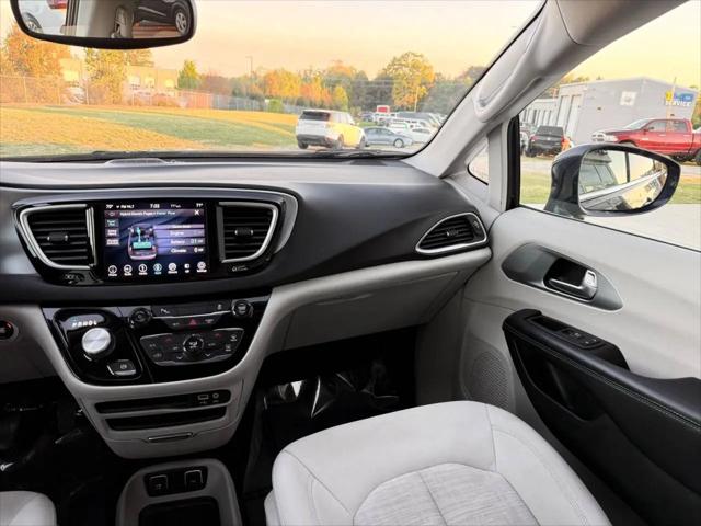 2018 Chrysler Pacifica Hybrid Touring Plus