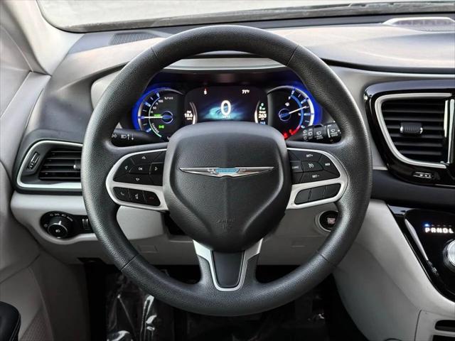 2018 Chrysler Pacifica Hybrid Touring Plus
