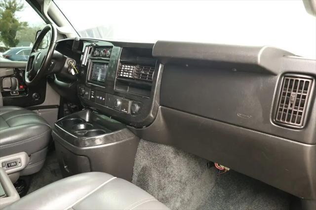 2018 GMC Savana 2500 Work Van