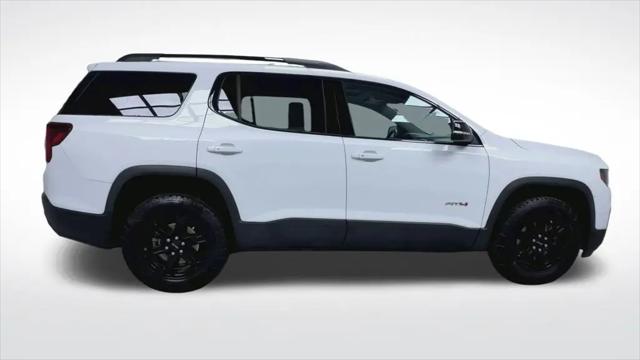 2023 GMC Acadia AWD AT4