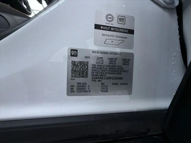 2023 GMC Acadia AWD AT4