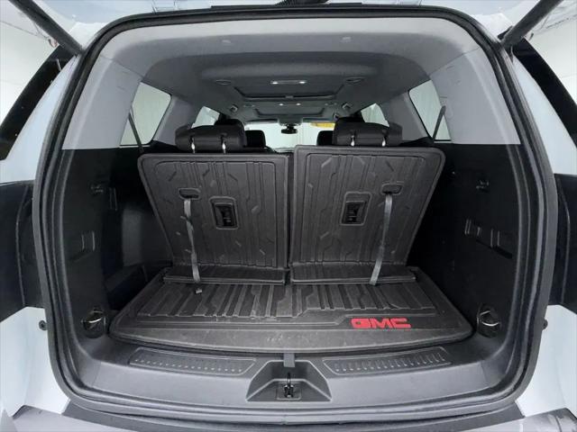 2023 GMC Acadia AWD AT4