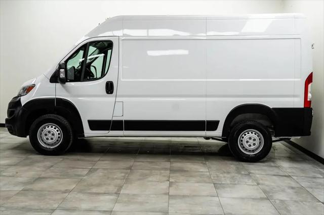 2025 Ram ProMaster 2500 Cargo Van Tradesman High Roof 136 WB w/Pass Seat