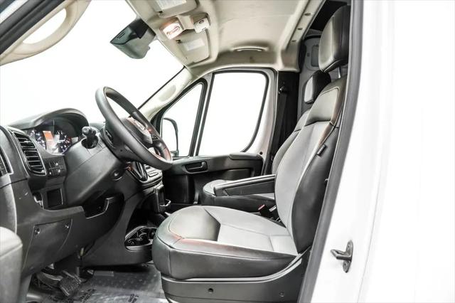 2025 Ram ProMaster 2500 Cargo Van Tradesman High Roof 136 WB w/Pass Seat