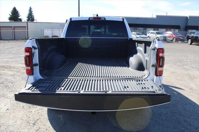 2022 Ram 1500 Big Horn Crew Cab 4x4 6'4" Box