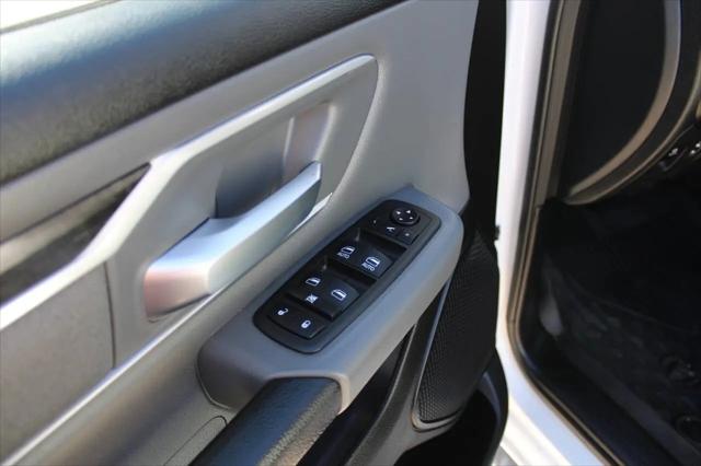 2022 Ram 1500 Big Horn Crew Cab 4x4 6'4" Box