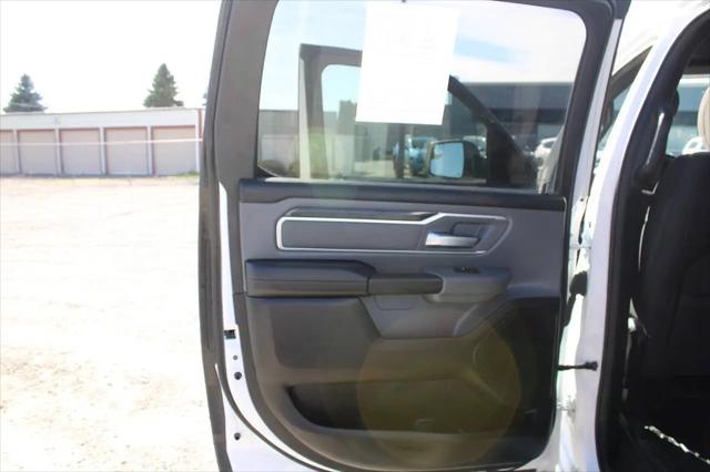 2022 Ram 1500 Big Horn Crew Cab 4x4 6'4" Box