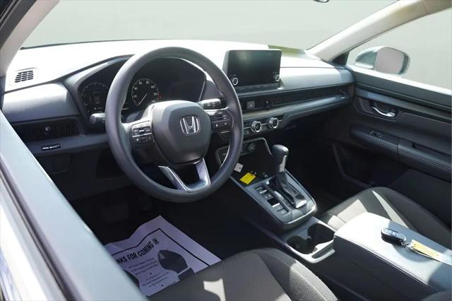 2025 Honda CR-V LX AWD