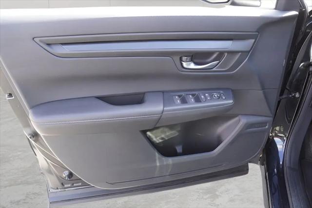 2025 Honda CR-V LX AWD