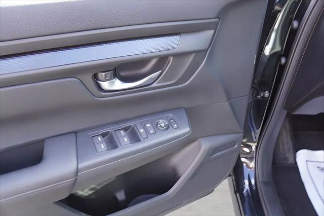 2025 Honda CR-V LX AWD