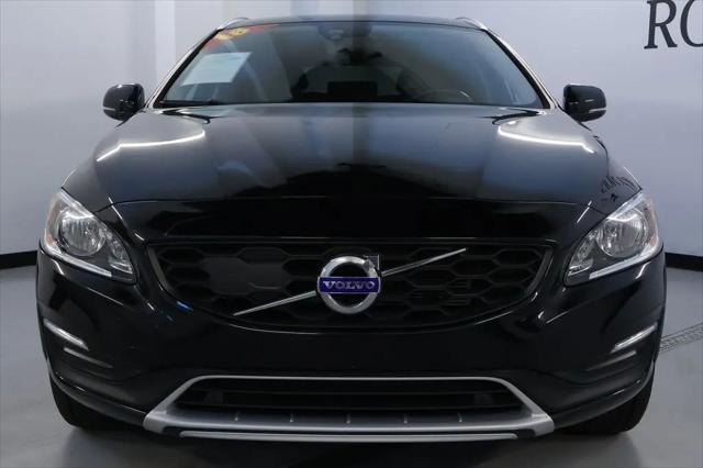 2018 Volvo V60 Cross Country T5