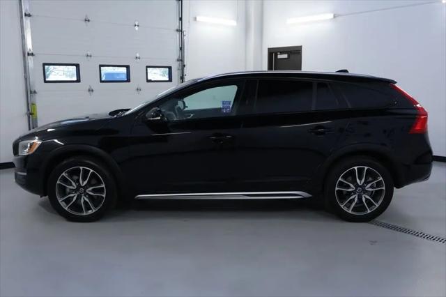 2018 Volvo V60 Cross Country T5