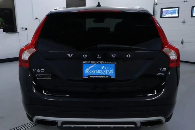 2018 Volvo V60 Cross Country T5