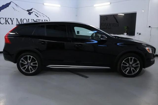 2018 Volvo V60 Cross Country T5