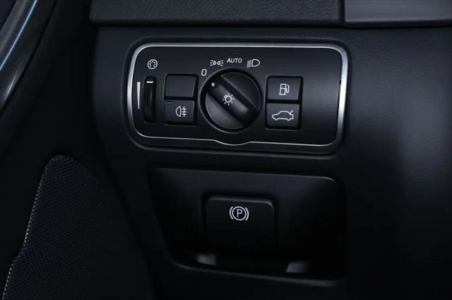 2018 Volvo V60 Cross Country T5