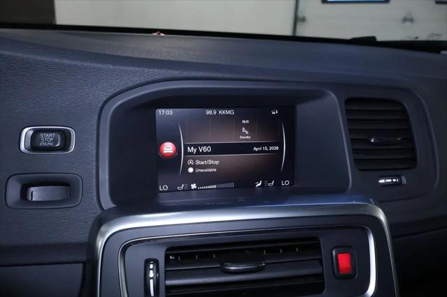 2018 Volvo V60 Cross Country T5