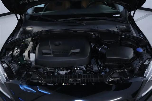 2018 Volvo V60 Cross Country T5