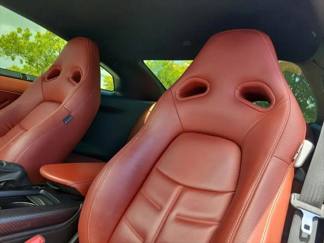 2021 Nissan GT-R Premium Dual-clutch 6-Speed Transmission