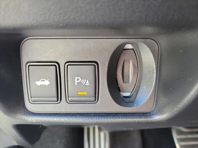 2021 Nissan GT-R Premium Dual-clutch 6-Speed Transmission