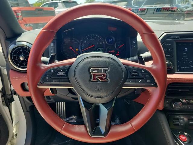 2021 Nissan GT-R Premium Dual-clutch 6-Speed Transmission