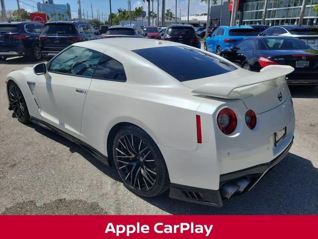 2021 Nissan GT-R Premium Dual-clutch 6-Speed Transmission
