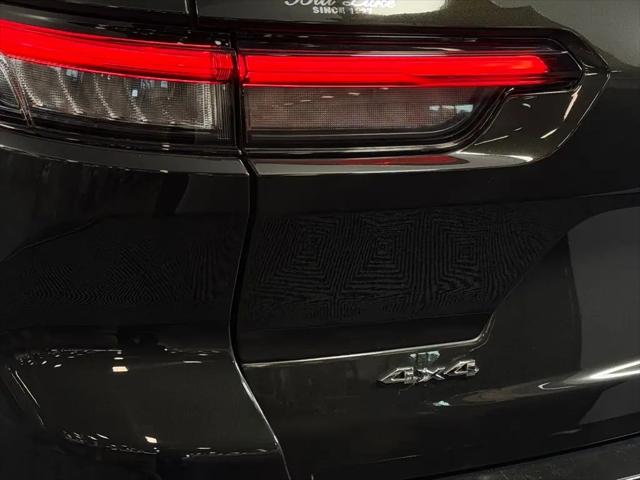 2023 Jeep Grand Cherokee L Overland 4x4