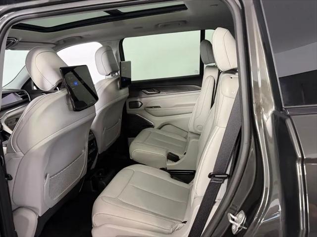 2023 Jeep Grand Cherokee L Overland 4x4