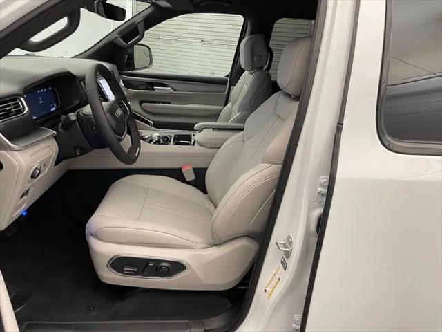 2026 Jeep Grand Wagoneer L 4x2