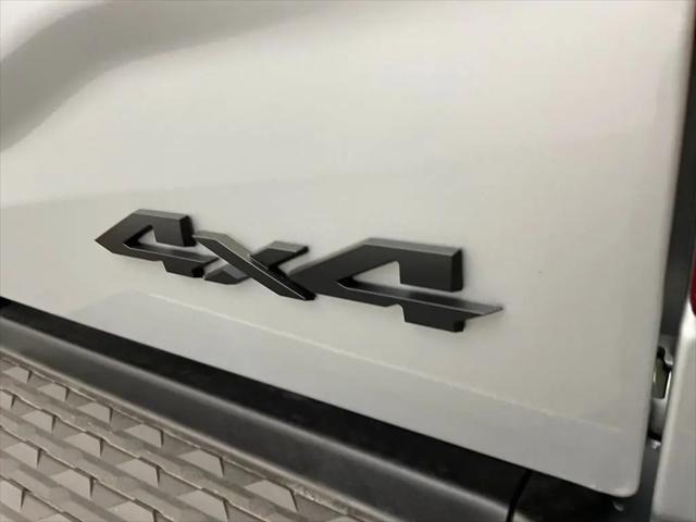 2026 Ram 3500 Laramie Mega Cab 4x4 64 Box