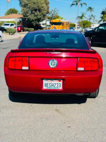 2007 Ford Mustang V6 Deluxe