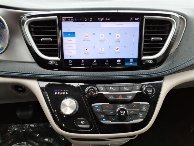 2021 Chrysler Pacifica Touring AWD