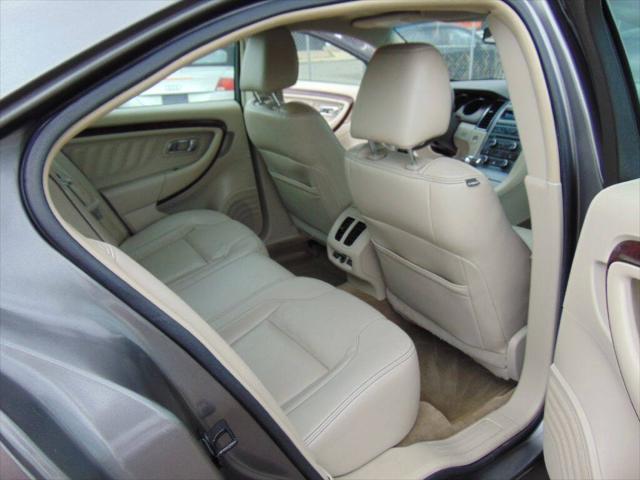 2012 Ford Taurus Limited