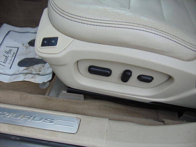 2012 Ford Taurus Limited