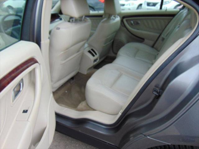 2012 Ford Taurus Limited