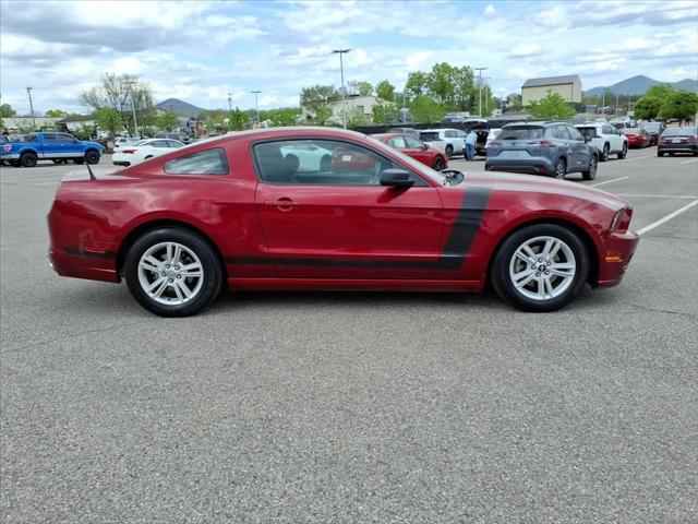 2014 Ford Mustang V6