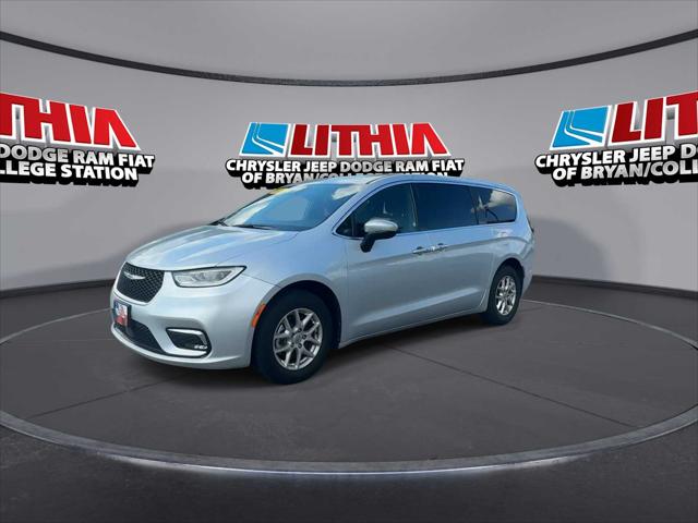 2023 Chrysler Pacifica Touring