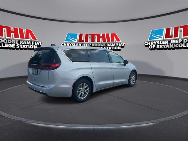 2023 Chrysler Pacifica Touring