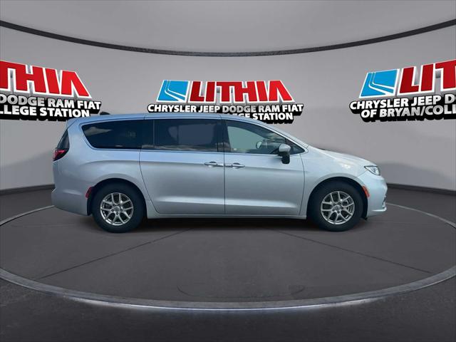2023 Chrysler Pacifica Touring